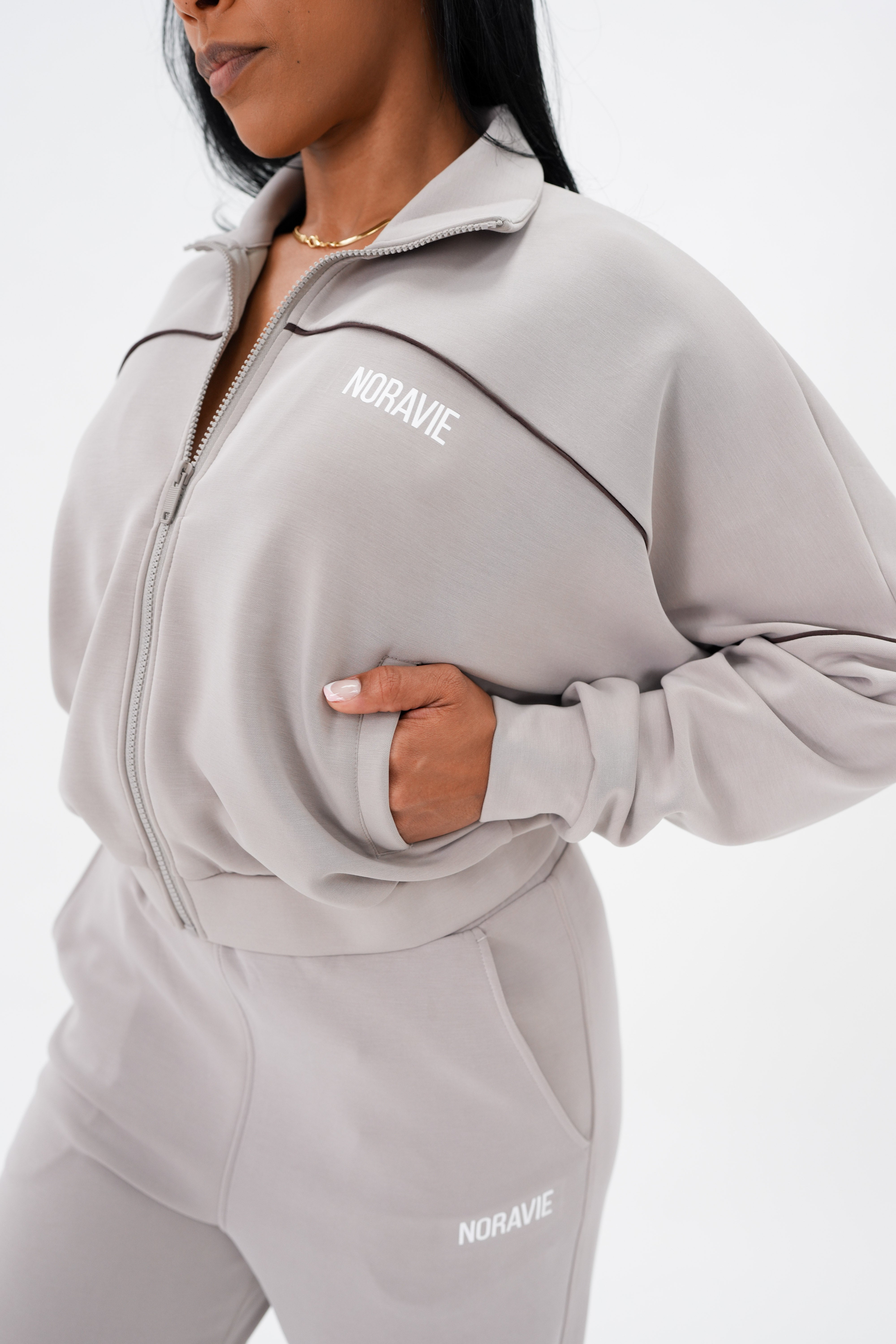 Follow Through Luxe Zip Up - Noravie