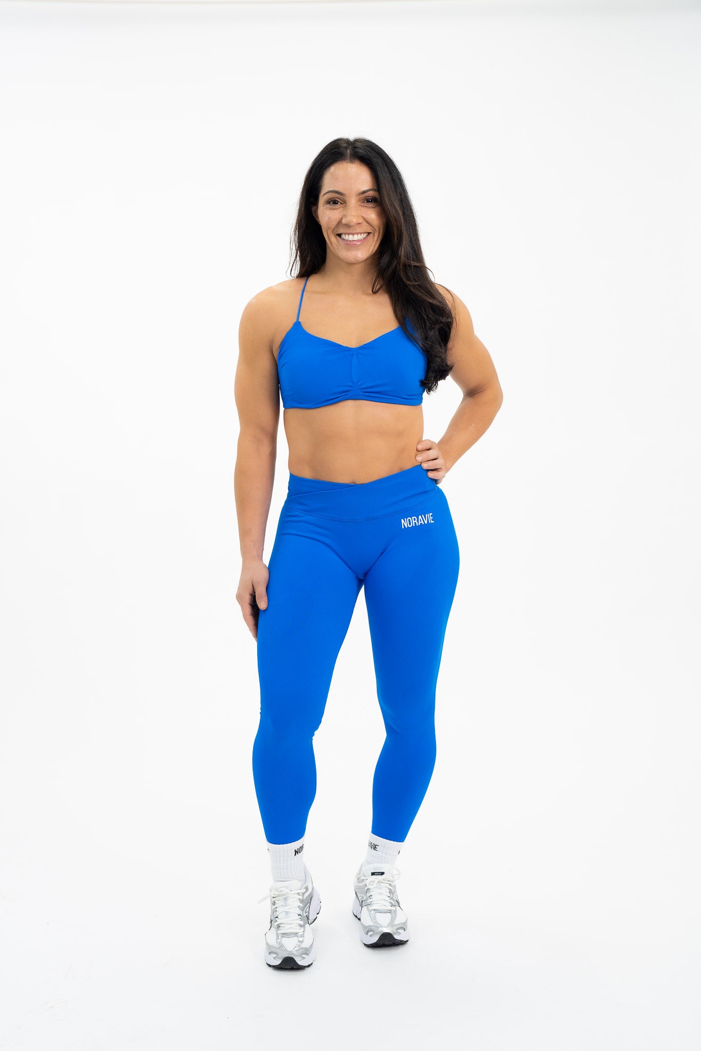 Worth Protecting™ Crossover Seamless Leggings - Noravie