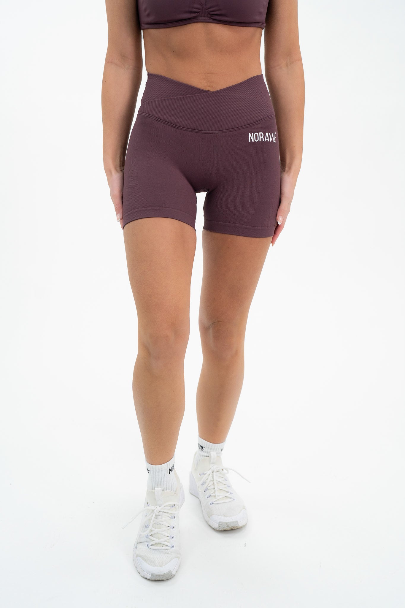 Worth Protecting™ Crossover Seamless Shorts - Noravie