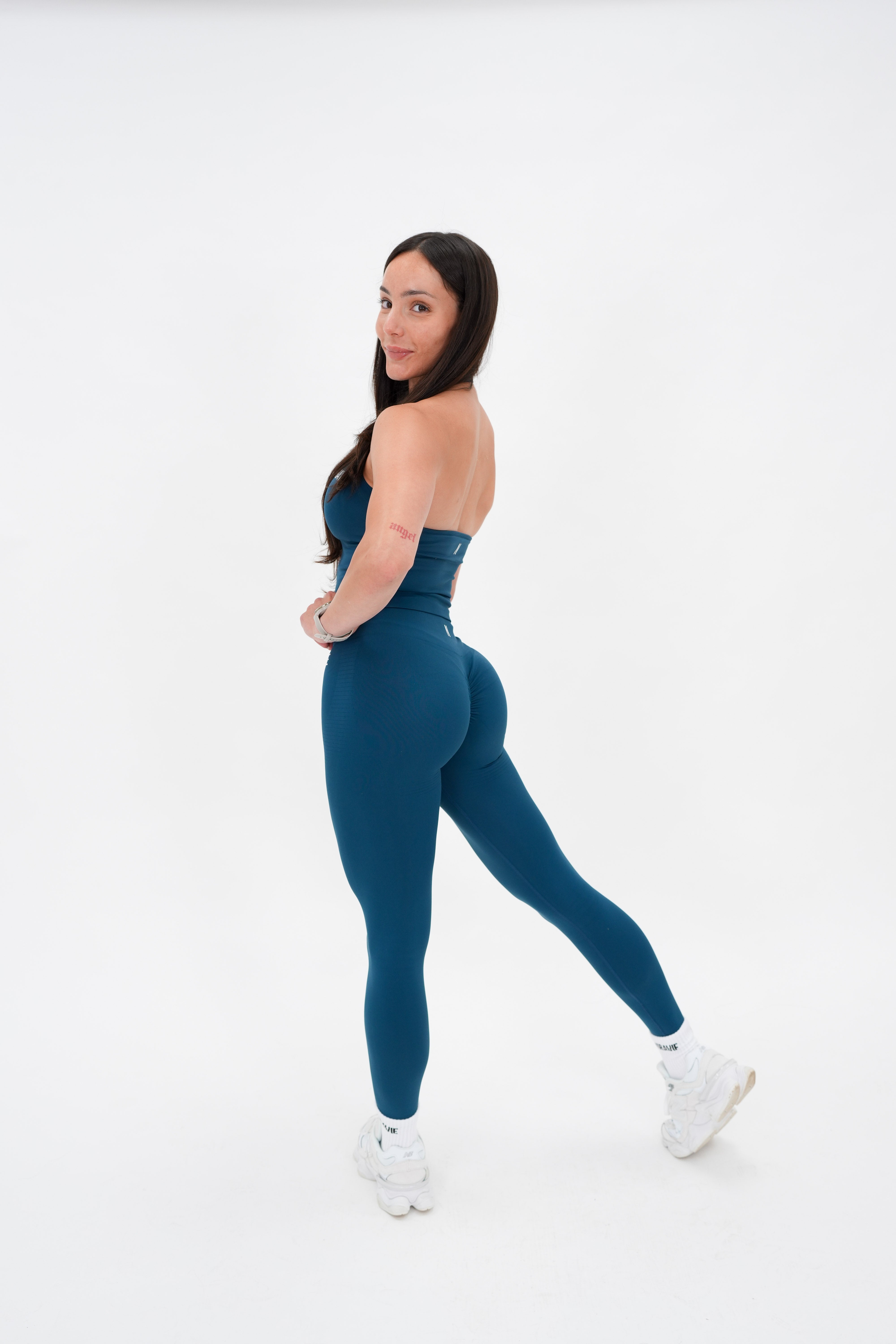 Built Different Seamless Leggings - Noravie