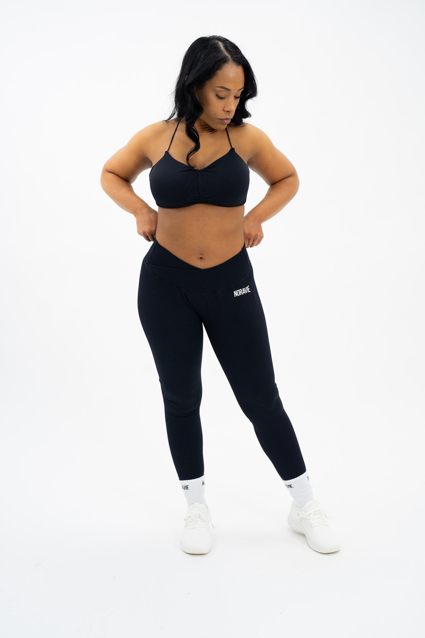 Worth Protecting™ Crossover Seamless Leggings - Noravie