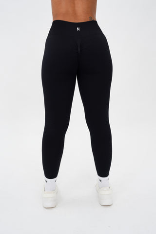 Built Different Seamless Leggings - Noravie