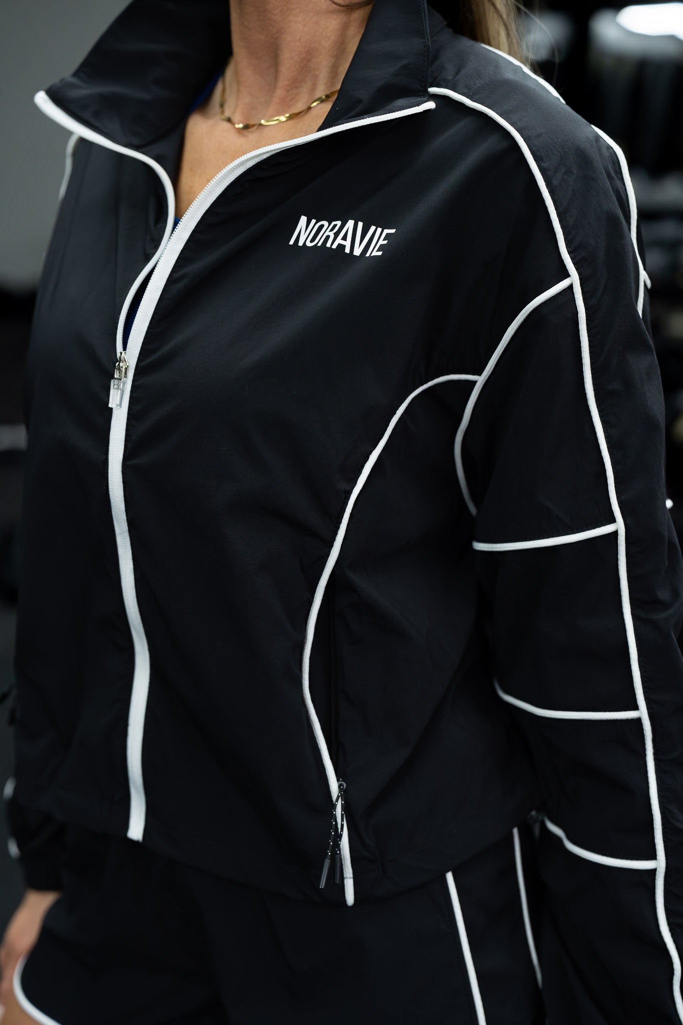 Let Them Ultralight Full Zip Jacket - Noravie