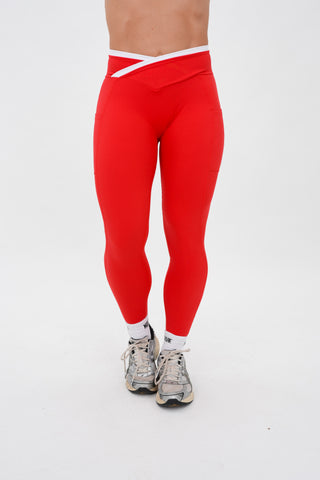 Her Era Crossover Leggings - Noravie