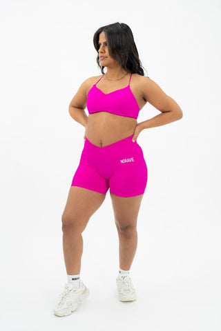 Worth Protecting™ Crossover Seamless Shorts - Noravie