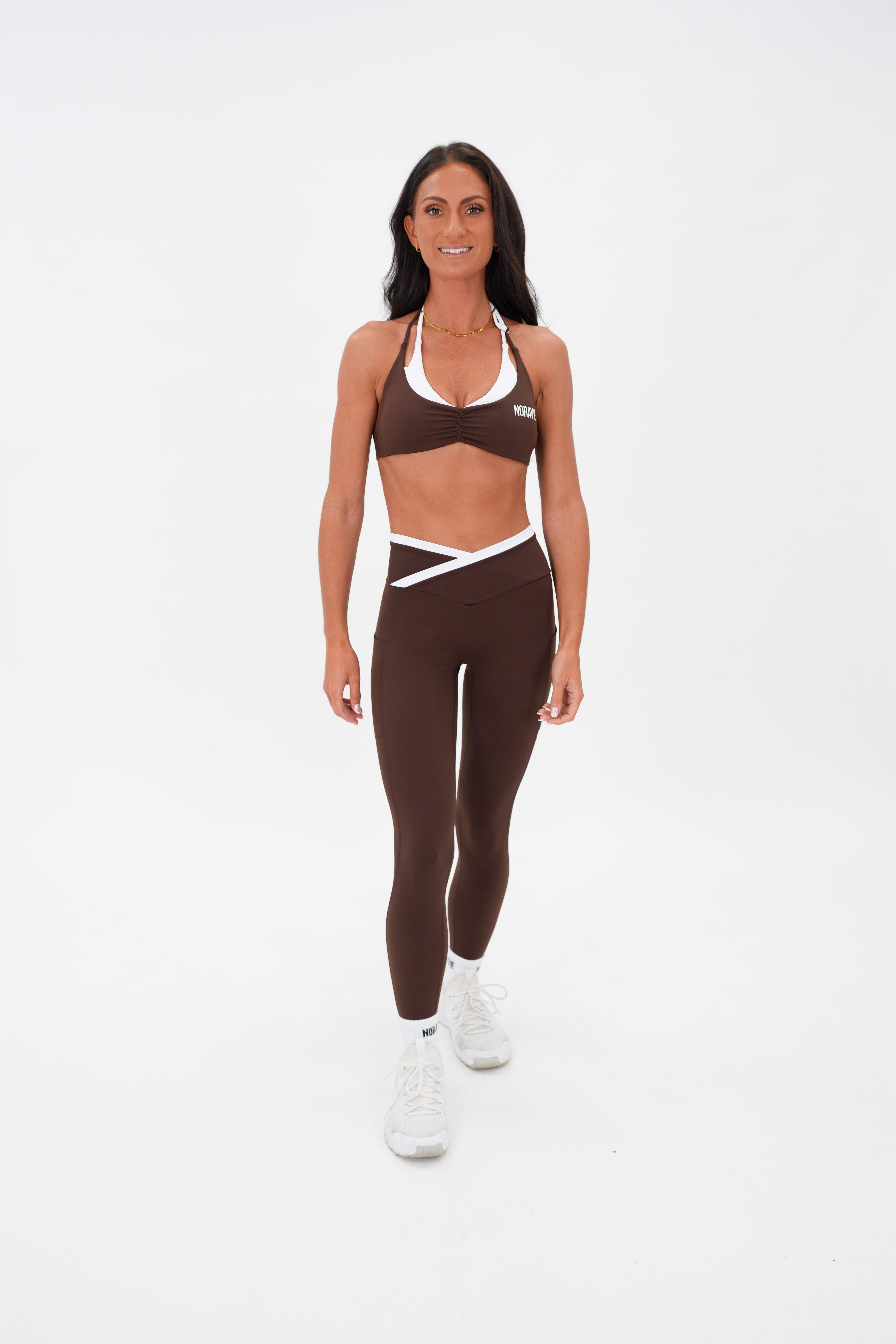 Her Era Crossover Leggings - Noravie