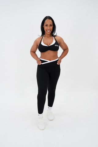 Her Era Crossover Leggings - Noravie