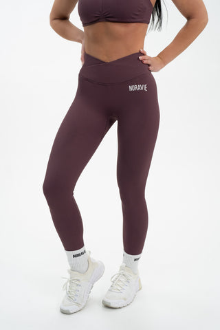 Worth Protecting™ Crossover Seamless Leggings - Noravie