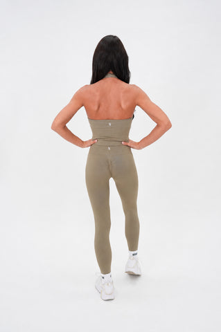 Built Different Seamless Leggings - Noravie