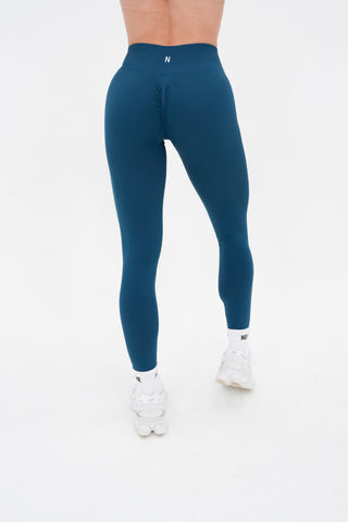Built Different Seamless Leggings - Noravie