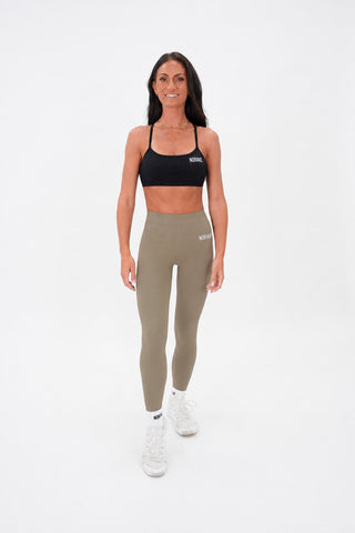 Built Different Seamless Leggings - Noravie