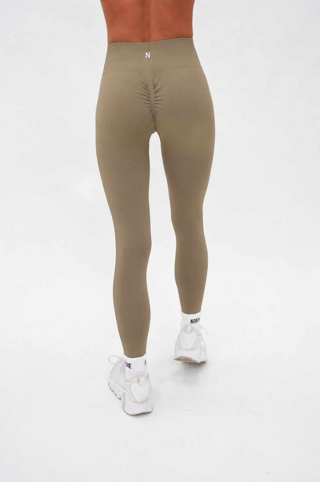 Built Different Seamless Leggings - Noravie