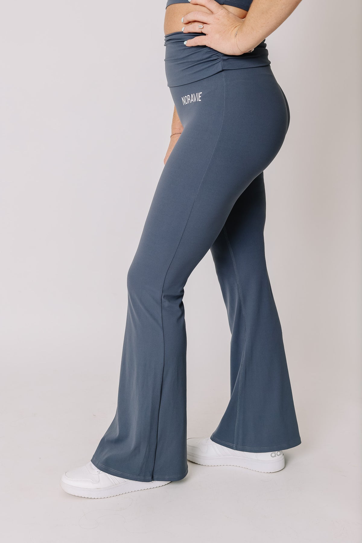 Mindful Fold Over Flare Leggings - Noravie